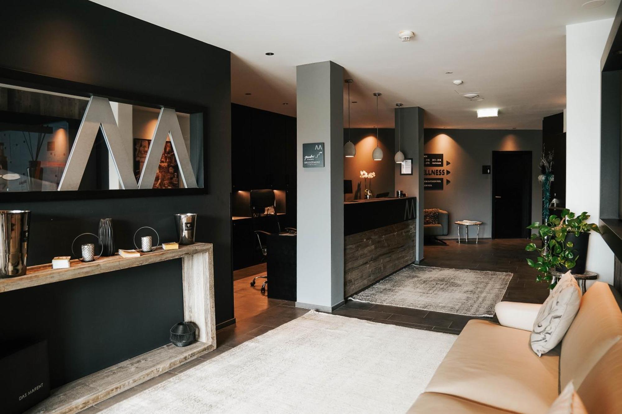 Hotel Marent 4*